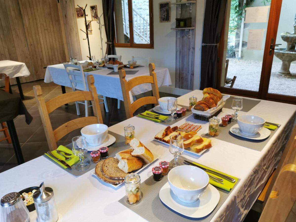 Le Moulin De La Fortie, Maison D'Hotes Panzió Viscomtat Kültér fotó